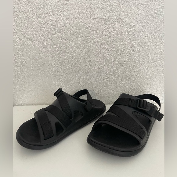 Chaco Black Performance Footwear - Picture 2 of 5